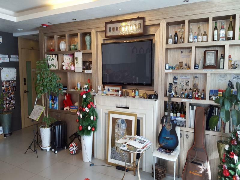 With Guesthouse Пусан Экстерьер фото