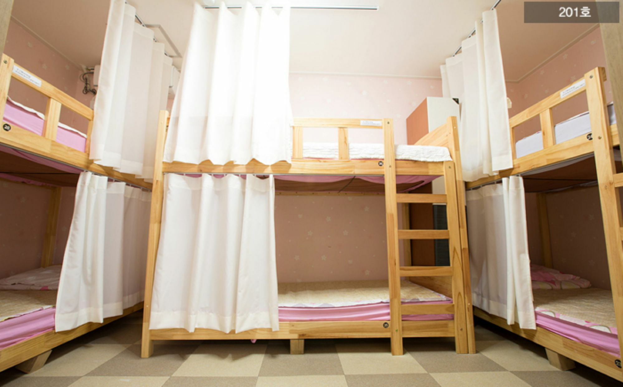 With Guesthouse Пусан Экстерьер фото
